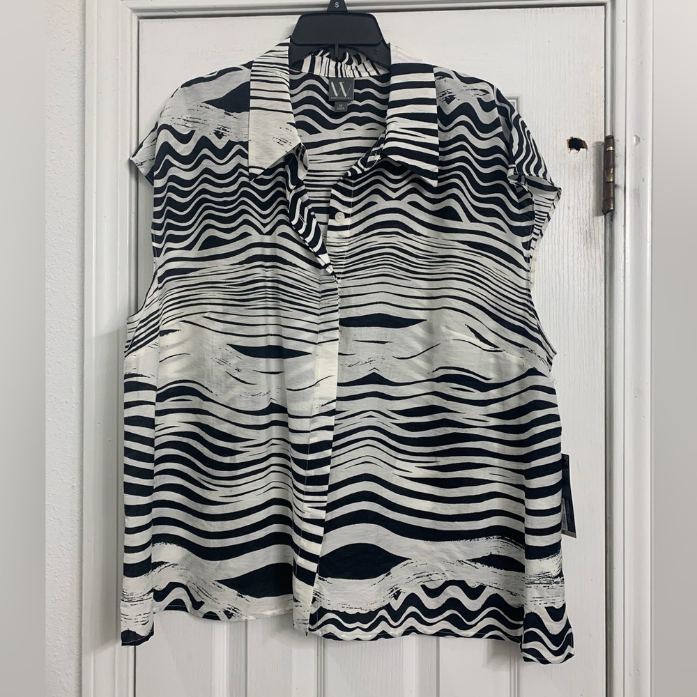 NWT Black and White Women's Top 2X